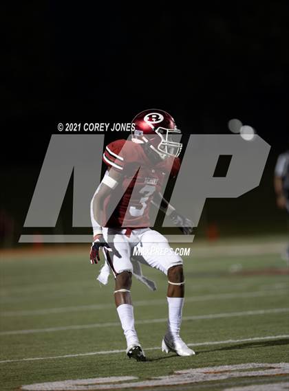 Thumbnail 2 in Warner Robins vs. Valdosta photogallery.