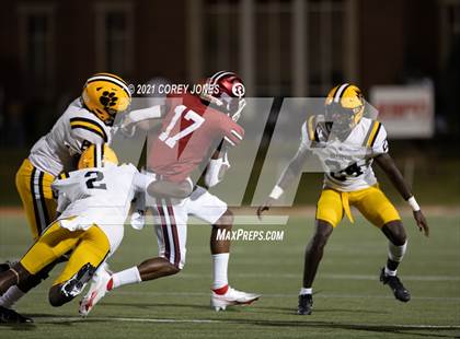 Thumbnail 1 in Warner Robins vs. Valdosta photogallery.