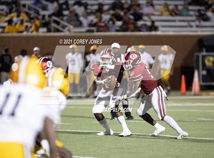Thumbnail 3 in Warner Robins vs. Valdosta photogallery.