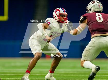 Thumbnail 2 in Uvalde vs. Jefferson photogallery.