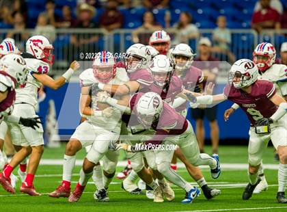 Thumbnail 2 in Uvalde vs. Jefferson photogallery.