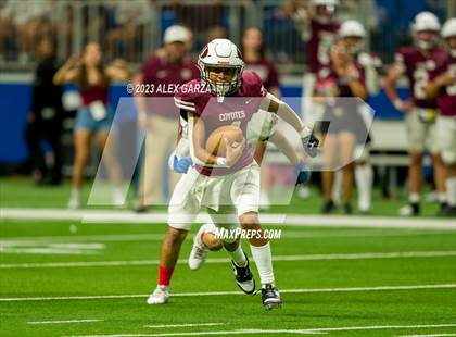 Thumbnail 1 in Uvalde vs. Jefferson photogallery.