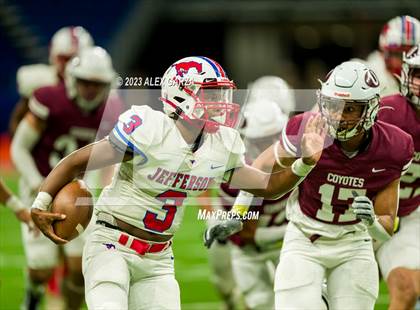 Thumbnail 2 in Uvalde vs. Jefferson photogallery.