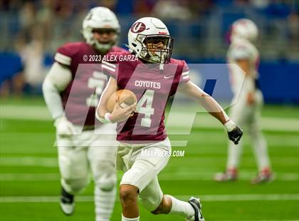 Thumbnail 1 in Uvalde vs. Jefferson photogallery.