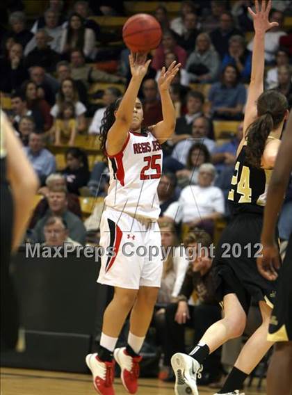 Thumbnail 1 in Regis Jesuit vs. Monarch (CHSAA 5A Semifinal) photogallery.