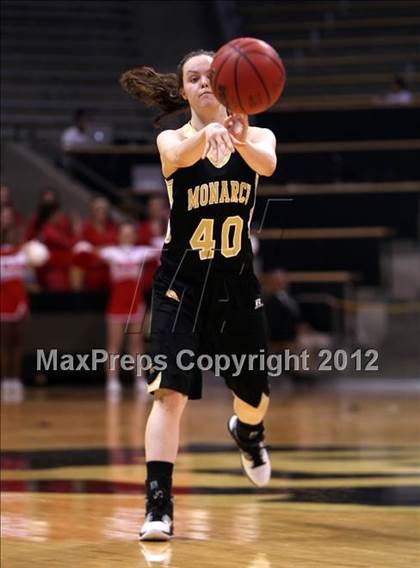 Thumbnail 2 in Regis Jesuit vs. Monarch (CHSAA 5A Semifinal) photogallery.