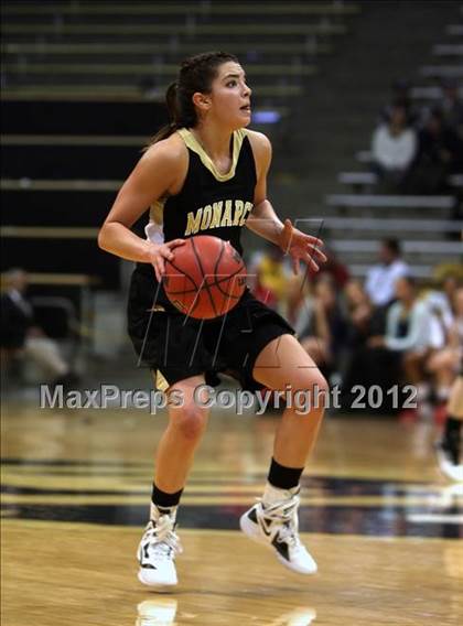 Thumbnail 1 in Regis Jesuit vs. Monarch (CHSAA 5A Semifinal) photogallery.