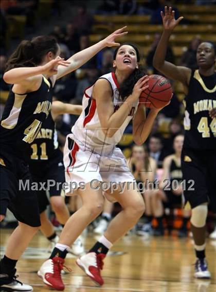 Thumbnail 2 in Regis Jesuit vs. Monarch (CHSAA 5A Semifinal) photogallery.
