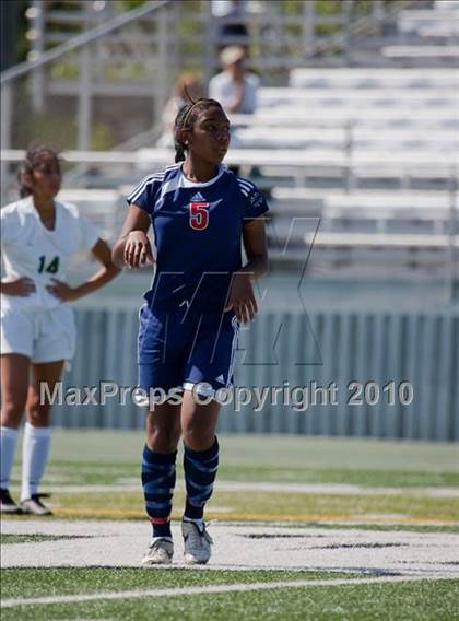 Thumbnail 2 in Beyer @ St. Mary's (CIF SJS D1 Playoffs) photogallery.