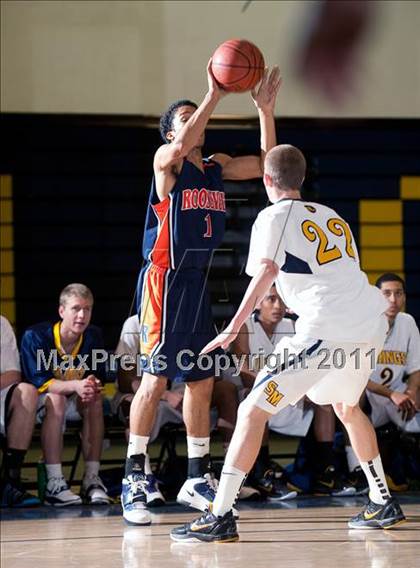 Thumbnail 2 in Roosevelt vs. Santa Monica (I have a Dream Classic) photogallery.