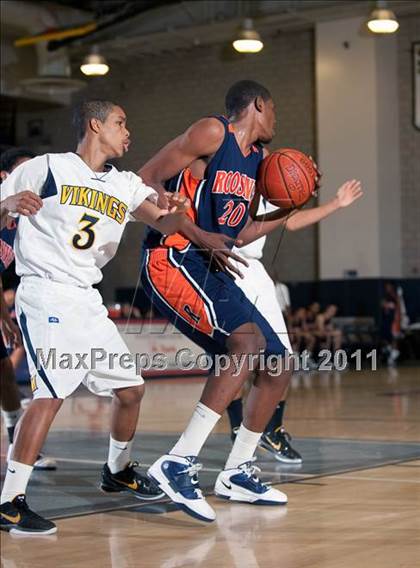 Thumbnail 2 in Roosevelt vs. Santa Monica (I have a Dream Classic) photogallery.
