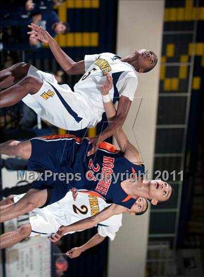 Thumbnail 3 in Roosevelt vs. Santa Monica (I have a Dream Classic) photogallery.