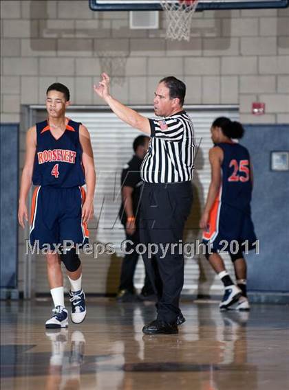 Thumbnail 1 in Roosevelt vs. Santa Monica (I have a Dream Classic) photogallery.