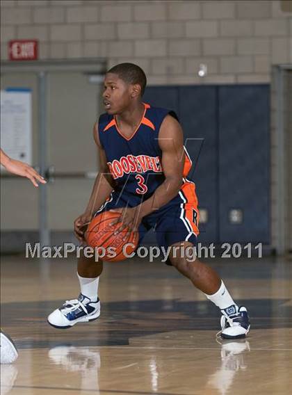 Thumbnail 3 in Roosevelt vs. Santa Monica (I have a Dream Classic) photogallery.