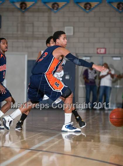 Thumbnail 3 in Roosevelt vs. Santa Monica (I have a Dream Classic) photogallery.