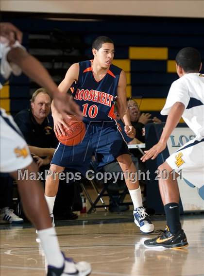 Thumbnail 3 in Roosevelt vs. Santa Monica (I have a Dream Classic) photogallery.
