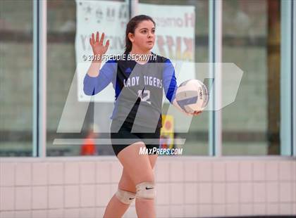Thumbnail 2 in JV: Gunter @ Pottsboro photogallery.