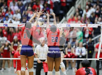 Thumbnail 3 in Lovejoy vs. Manvel (UIL Volleyball 5A Semifinals) photogallery.
