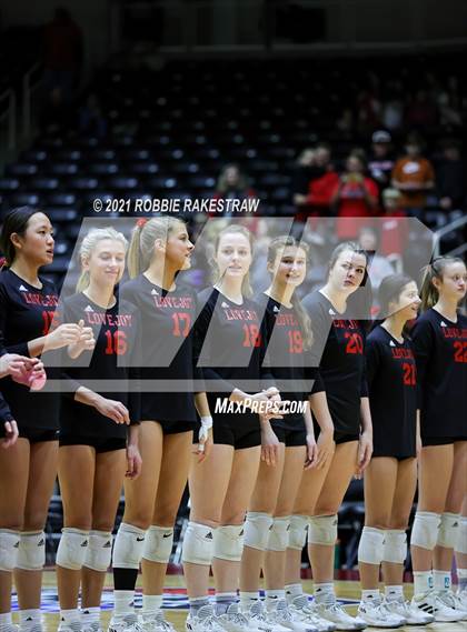 Thumbnail 3 in Lovejoy vs. Manvel (UIL Volleyball 5A Semifinals) photogallery.