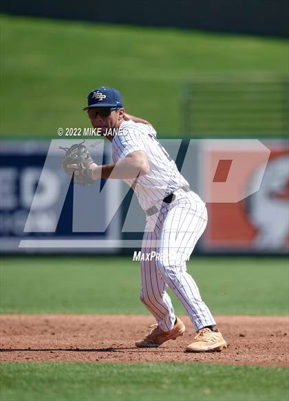 Thumbnail 2 in 43rd Annual FACA North All-Stars vs South All-Stars photogallery.