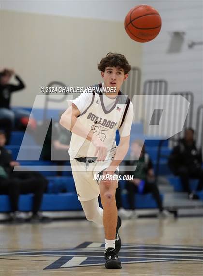 Thumbnail 3 in New Waverly vs Smithville (Mike Dacus Classic) photogallery.