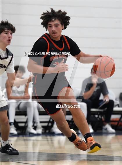 Thumbnail 2 in New Waverly vs Smithville (Mike Dacus Classic) photogallery.