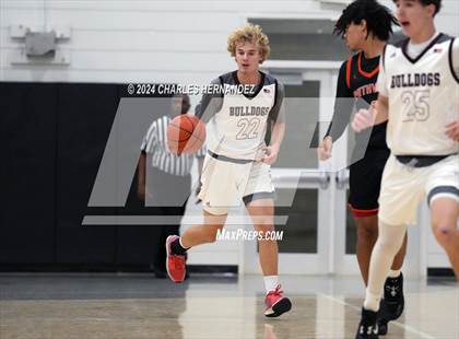 Thumbnail 1 in New Waverly vs Smithville (Mike Dacus Classic) photogallery.