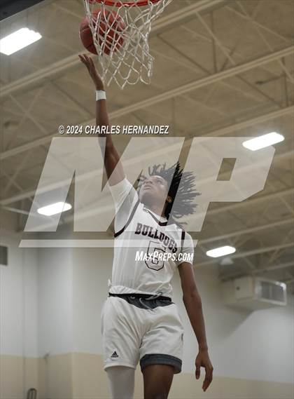 Thumbnail 1 in New Waverly vs Smithville (Mike Dacus Classic) photogallery.