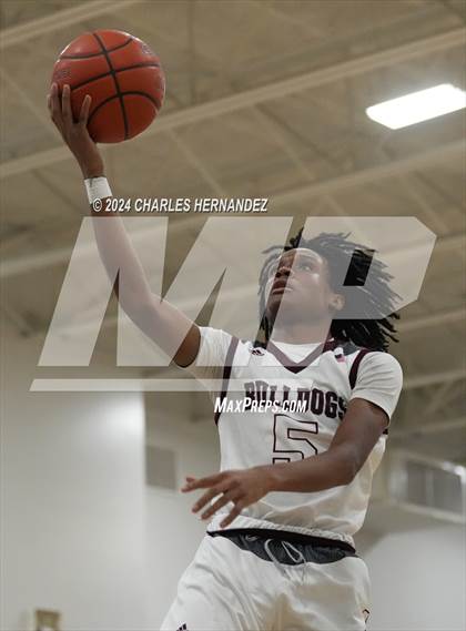 Thumbnail 2 in New Waverly vs Smithville (Mike Dacus Classic) photogallery.