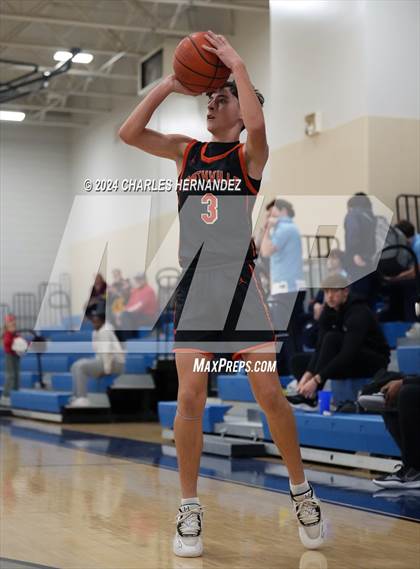 Thumbnail 1 in New Waverly vs Smithville (Mike Dacus Classic) photogallery.