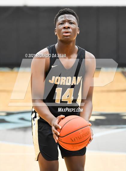 Thumbnail 1 in Paetow vs Jordan photogallery.