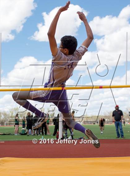 Thumbnail 3 in Angelo DiPaulo Memorial Track Meet photogallery.