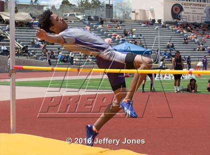 Thumbnail 2 in Angelo DiPaulo Memorial Track Meet photogallery.