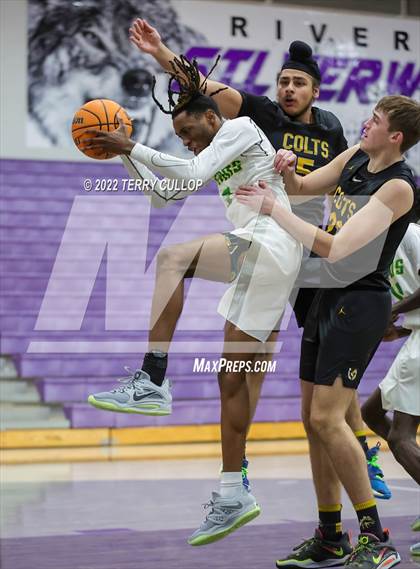 Thumbnail 3 in Cottonwood vs. Kearns (Riverton Holiday Tournament) photogallery.