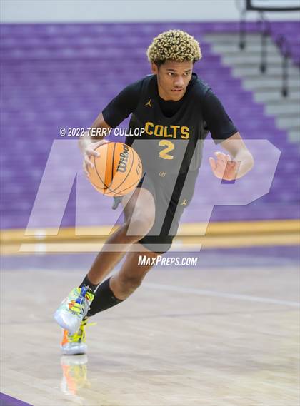 Thumbnail 2 in Cottonwood vs. Kearns (Riverton Holiday Tournament) photogallery.