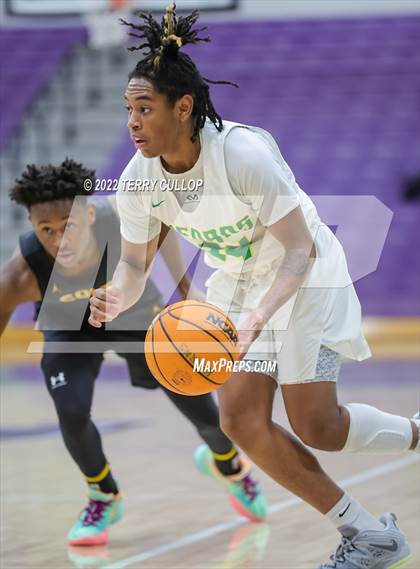 Thumbnail 1 in Cottonwood vs. Kearns (Riverton Holiday Tournament) photogallery.