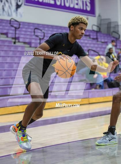 Thumbnail 2 in Cottonwood vs. Kearns (Riverton Holiday Tournament) photogallery.