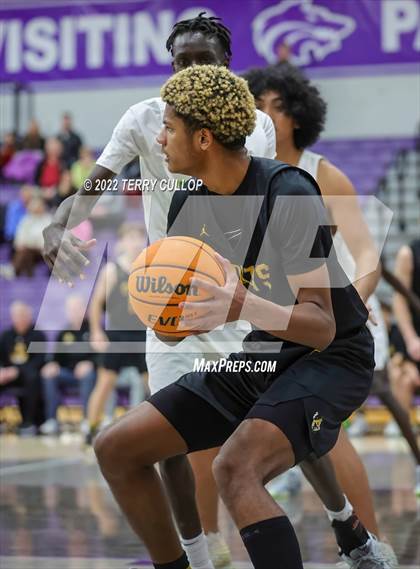 Thumbnail 3 in Cottonwood vs. Kearns (Riverton Holiday Tournament) photogallery.