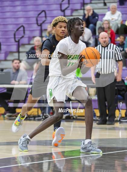 Thumbnail 3 in Cottonwood vs. Kearns (Riverton Holiday Tournament) photogallery.