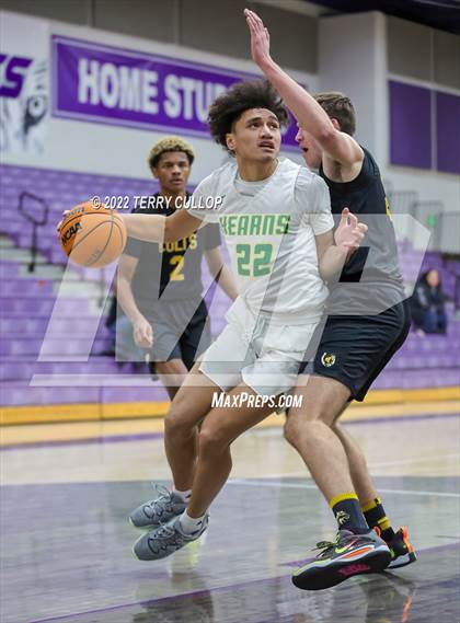 Thumbnail 3 in Cottonwood vs. Kearns (Riverton Holiday Tournament) photogallery.