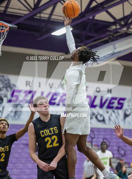 Thumbnail 2 in Cottonwood vs. Kearns (Riverton Holiday Tournament) photogallery.