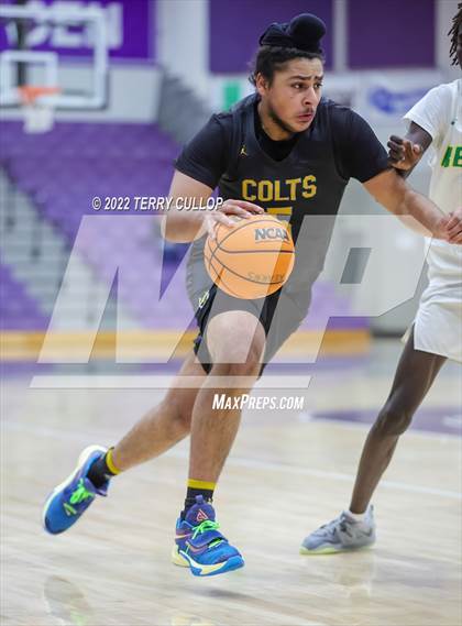 Thumbnail 2 in Cottonwood vs. Kearns (Riverton Holiday Tournament) photogallery.