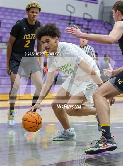 Thumbnail 1 in Cottonwood vs. Kearns (Riverton Holiday Tournament) photogallery.