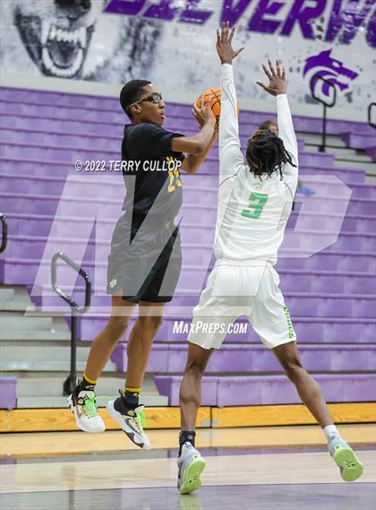 Thumbnail 2 in Cottonwood vs. Kearns (Riverton Holiday Tournament) photogallery.
