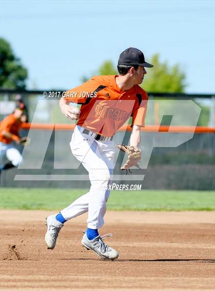 Thumbnail 3 in Whitney @ Roseville (game 2) photogallery.