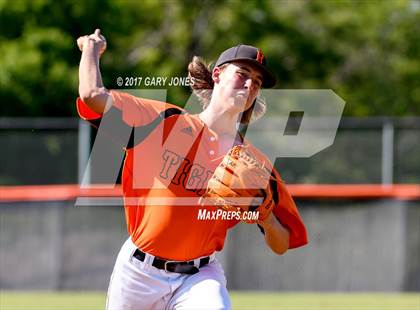 Thumbnail 3 in Whitney @ Roseville (game 2) photogallery.