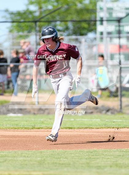Thumbnail 2 in Whitney @ Roseville (game 2) photogallery.