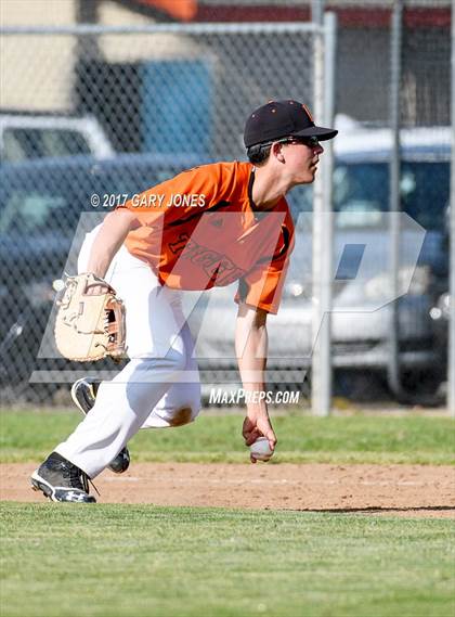 Thumbnail 1 in Whitney @ Roseville (game 2) photogallery.