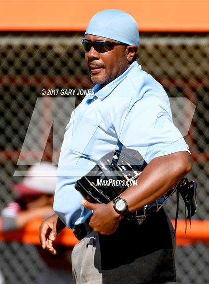 Thumbnail 3 in Whitney @ Roseville (game 2) photogallery.
