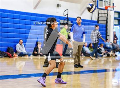 Thumbnail 2 in Paramount vs Maywood CES (Culver City Invitational) photogallery.